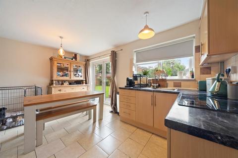 3 bedroom semi-detached house for sale, Thirlstane Road, Malvern, WR14 3PL