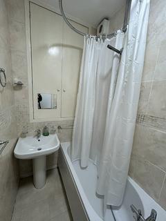 1 bedroom flat to rent, 2 Walker Place, Torry, Aberdeen, AB11 8BQ