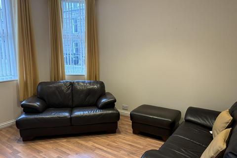 2 bedroom flat to rent, 24a Craigie Street, Aberdeen, AB25 1EN