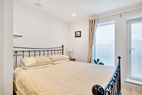 2 bedroom apartment for sale, Ashtead