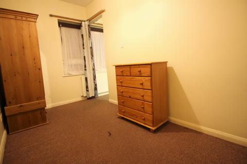 1 bedroom flat to rent, Sangley Road, London SE6