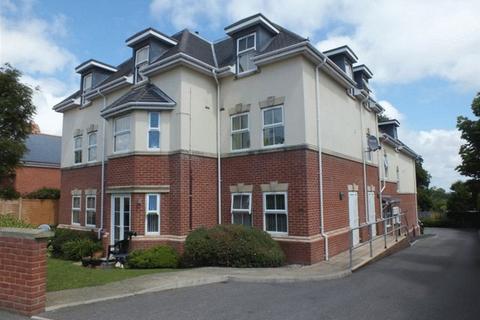 2 bedroom flat to rent, Southbourne Road, Bournemouth BH6