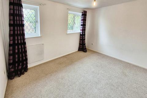 1 bedroom cluster house to rent, St Nicholas Court, Basingstoke RG22