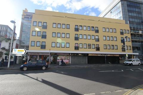 1 bedroom flat to rent, High Street, Slough, SL1