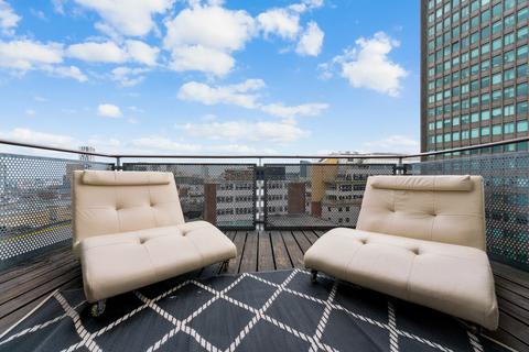 2 bedroom penthouse for sale, Park View, Greyfriars Road, Cardiff