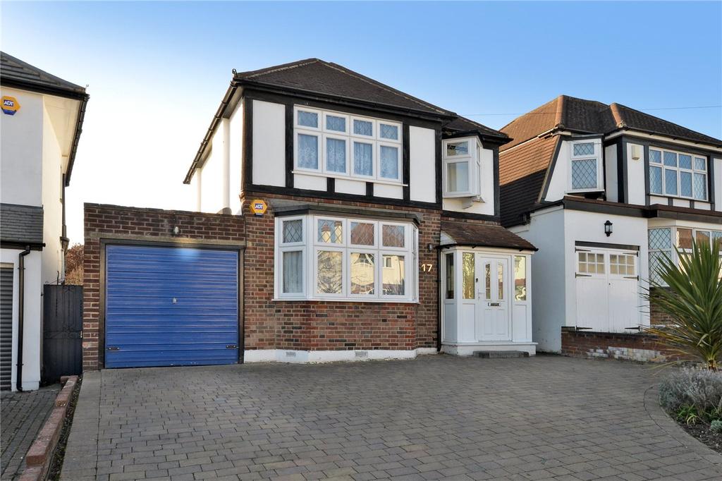 Seaforth Gardens, Stoneleigh, Surrey, KT19 3 bed detached house £600,000
