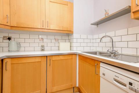 3 bedroom flat for sale, 79 Willowbrae Road, Duddingston, EH8 7EZ