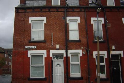 2 bedroom terraced house to rent, Thornville Road, Hyde Park, Leeds LS6 1JY