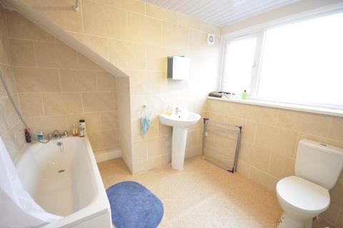 undefined, Harold Grove, Hyde Park, Leeds LS6 1PH