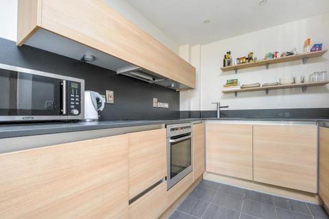 1 bedroom flat to rent, Kerr Place,  Aylesbury,  HP21