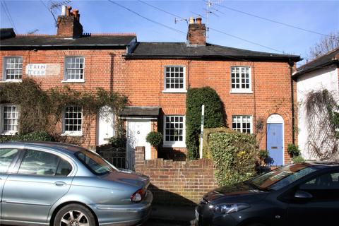 2 bedroom terraced house to rent, Greys Hill, Henley-on-Thames RG9