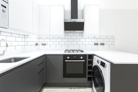 3 bedroom house to rent, Chenies Mews, London, WC1E