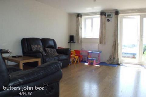 3 bedroom semi-detached house to rent, Festival Close, Stoke-on-trent