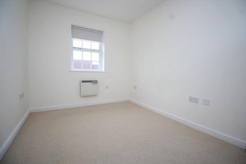 2 bedroom apartment to rent, Kendall Place, Medbourne