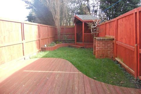 2 bedroom terraced house to rent, Morley Road, Burntwood