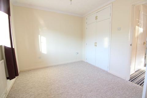 2 bedroom terraced house to rent, Elim Court