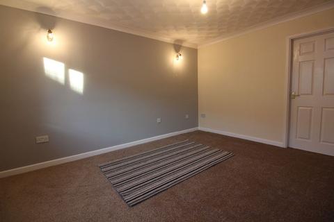 2 bedroom terraced house to rent, Elim Court