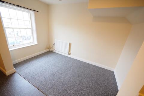 2 bedroom apartment to rent - Westgate, Guisborough