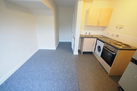 2 bedroom apartment to rent, Westgate, Guisborough