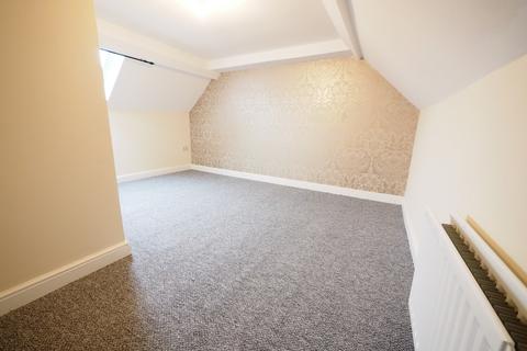 2 bedroom apartment to rent, Westgate, Guisborough