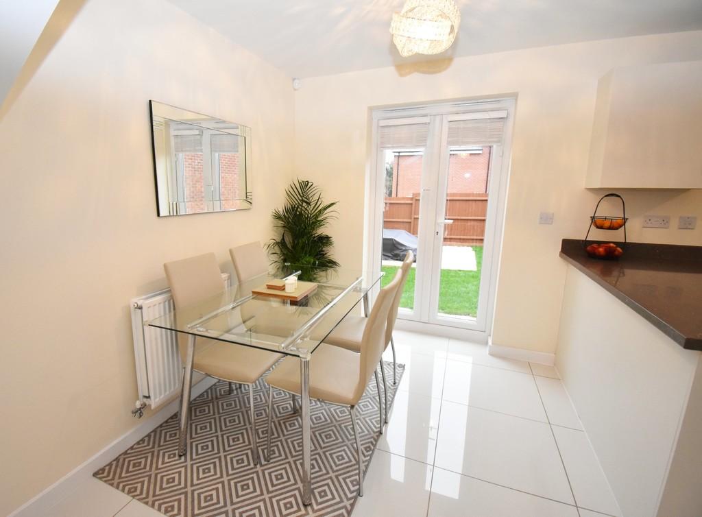 Berry Maud Lane, Shirley 3 bed detached house £325,000