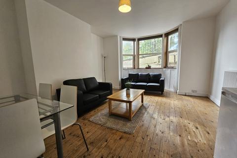 1 bedroom flat to rent, Hanover Square, University,Leeds,LS3 1AP