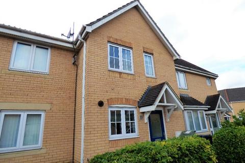 2 bedroom terraced house to rent, Morgan Close, Luton, LU4 9GN