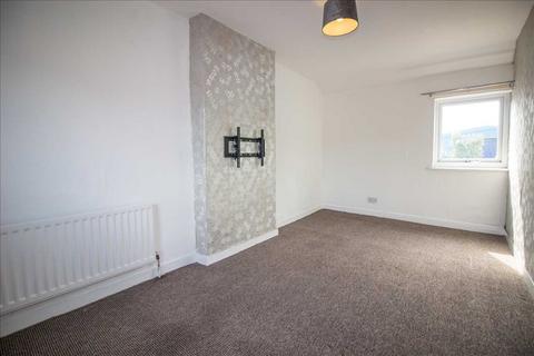 2 bedroom terraced house to rent, Grieves Row, Dudley