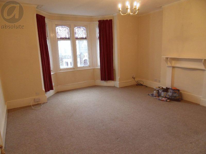 Bay Fronted Lounge