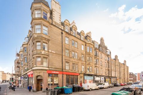 3 bedroom flat to rent, Lochrin Place, Tollcross, Edinburgh, EH3