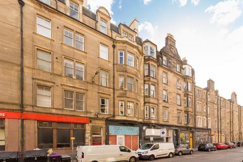 3 bedroom flat to rent, Lochrin Place, Tollcross, Edinburgh, EH3