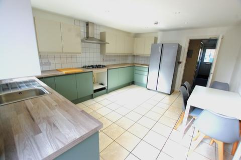 5 bedroom townhouse to rent, Chipmunk Chase, Hatfield
