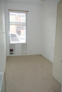 2 bedroom flat to rent, 230 North Woodside Road, Glasgow G20