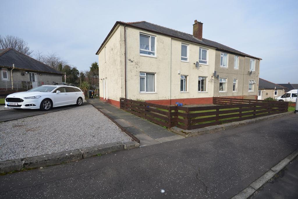 Seright Square, Crookedholm, Kilmarnock, KA3 3 bed ground floor flat