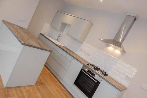 2 bedroom flat to rent, Station Terrace, East Boldon