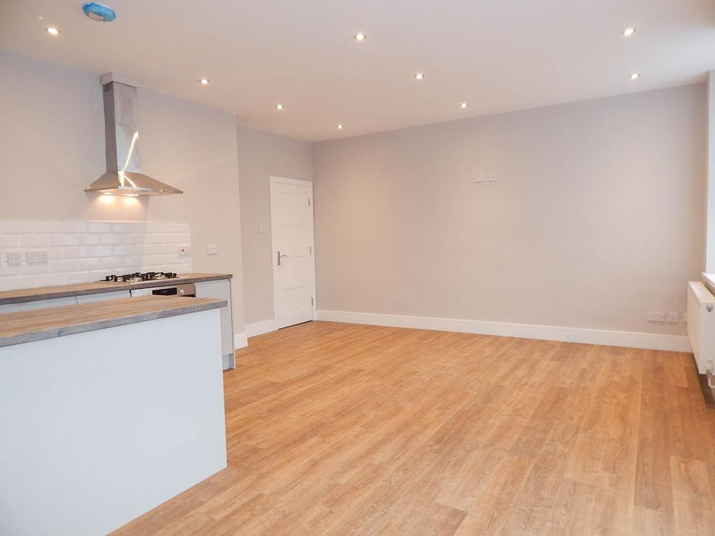 Lounge / Kitchen Vie