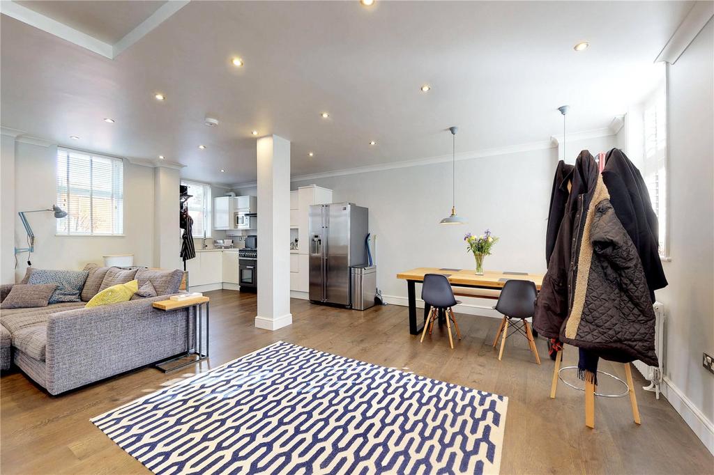 Reception/Kitchen