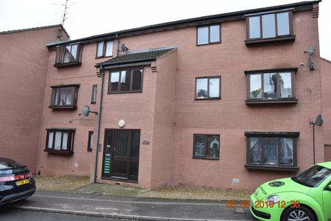 2 bedroom flat to rent, Manor Court, Strode Road, Wellingborough NN8