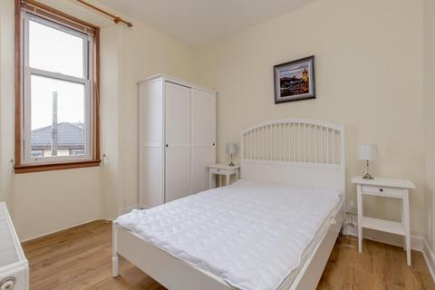 2 bedroom flat to rent, Hawthornvale, Newhaven, Edinburgh, EH6