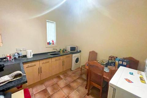 3 bedroom flat for sale, Hope Street, Grimsby, North East Lincolnshire, DN32