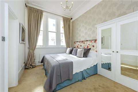 1 bedroom apartment to rent, Cornwall Gardens, South Kensington, London, SW7