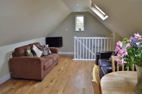 1 bedroom detached house to rent, One Bedroom Cottage in Wheatley