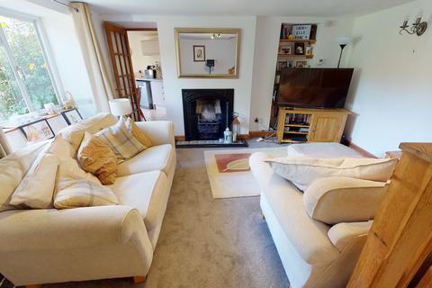 undefined, Eagle Cottages, Cheltenham Road