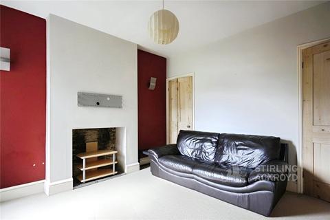 3 bedroom end of terrace house to rent, Walnut Tree Close, Guildford, Surrey, GU1