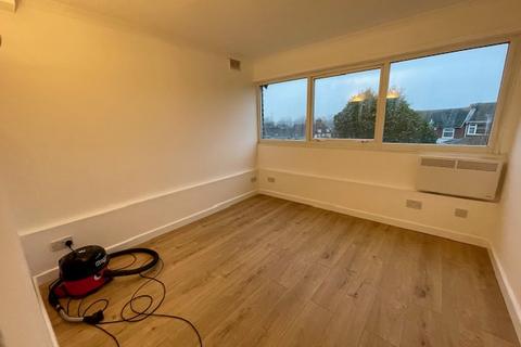 Flat 7, Blythe Court Blythe Road, Coleshill, Birmingham, B46 1AE