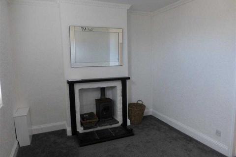 2 bedroom end of terrace house to rent - Chapel Street, Wakefield