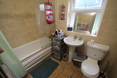 6 bedroom semi-detached house to rent, Iffley Road, Oxford