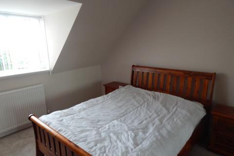 4 bedroom semi-detached house to rent - Primrosehill Gardens, Kittybrewster, Aberdeen, AB24