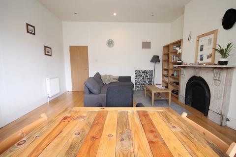 1 bedroom flat to rent, Hillmarton Road, Islington, N7