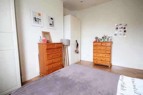 1 bedroom flat to rent, Hillmarton Road, Islington, N7